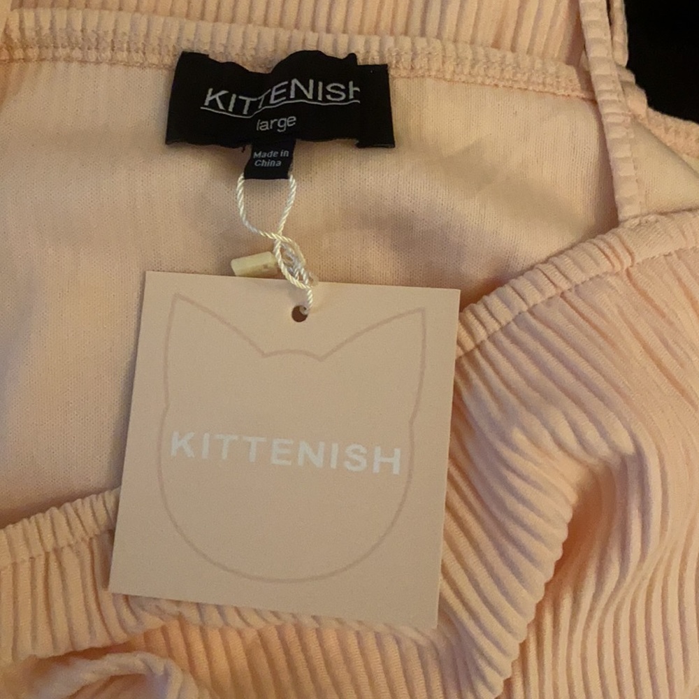Kittenish pant set